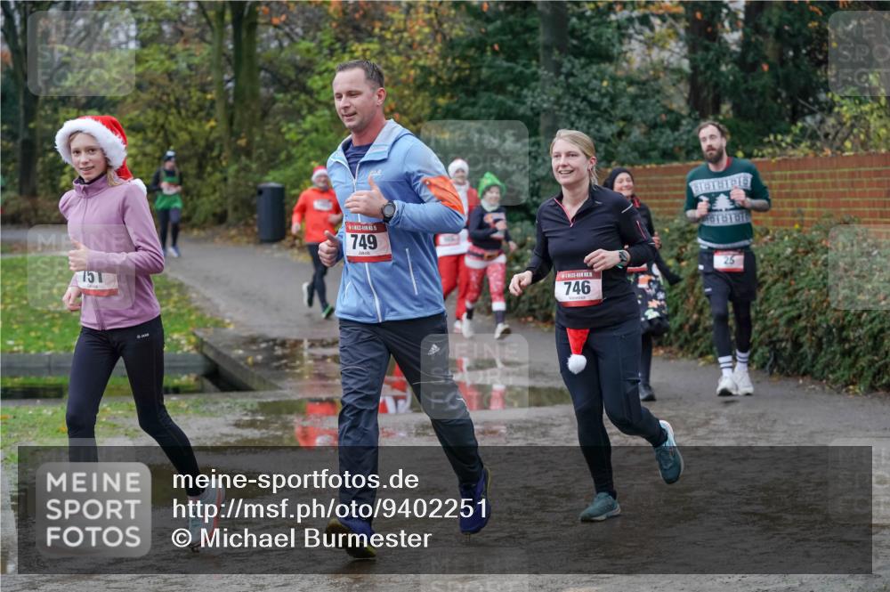 07.12.2025 - St. Pauli X-Mass-Run No. 15 Michael Burmester http://msf.ph/oto/9402251 07.12.2025 10:41:42 Laufen 151, 15, 749, 15, 746, 25 meine-sportfotos.de