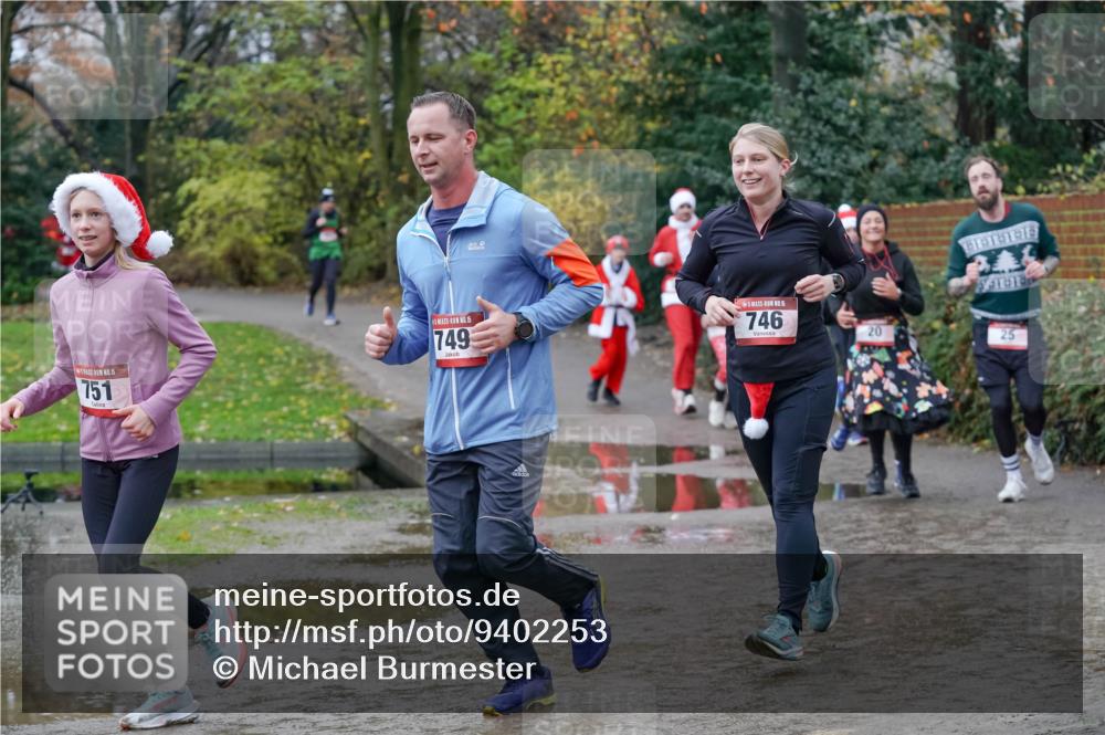 07.12.2025 - St. Pauli X-Mass-Run No. 15 Michael Burmester http://msf.ph/oto/9402253 07.12.2025 10:41:42 Laufen 15, 751, 15, 749, 15, 746, 20, 25 meine-sportfotos.de