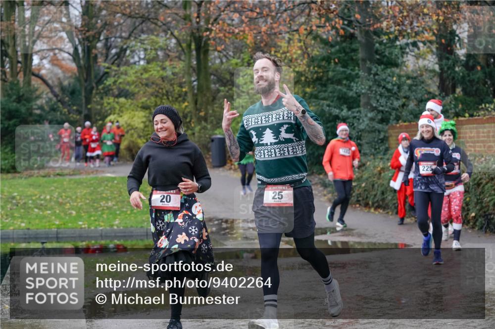 07.12.2025 - St. Pauli X-Mass-Run No. 15 Michael Burmester http://msf.ph/oto/9402264 07.12.2025 10:41:45 Laufen 15, 20, 15, 25, 225 meine-sportfotos.de