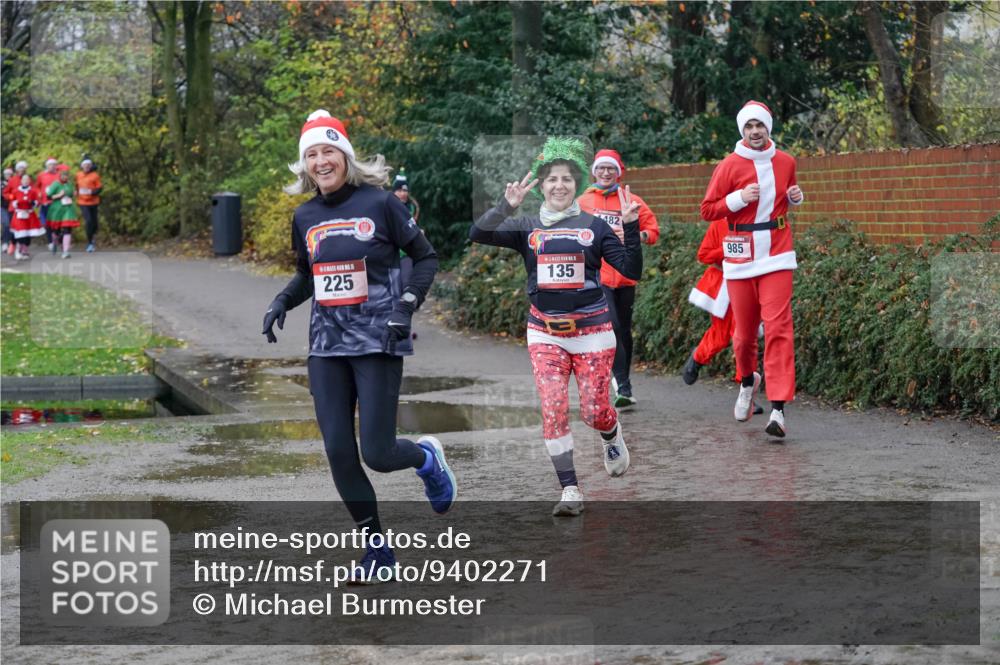 07.12.2025 - St. Pauli X-Mass-Run No. 15 Michael Burmester http://msf.ph/oto/9402271 07.12.2025 10:41:46 Laufen 225, 135, 482, 985 meine-sportfotos.de