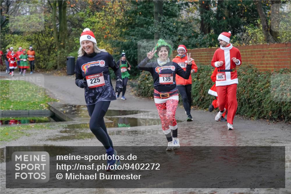 07.12.2025 - St. Pauli X-Mass-Run No. 15 Michael Burmester http://msf.ph/oto/9402272 07.12.2025 10:41:46 Laufen 5, 225, 5, 135, 482, 985 meine-sportfotos.de