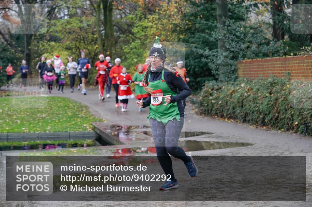 07.12.2025 - St. Pauli X-Mass-Run No. 15 Michael Burmester http://msf.ph/oto/9402292 07.12.2025 10:41:52 Laufen 5, 853 meine-sportfotos.de