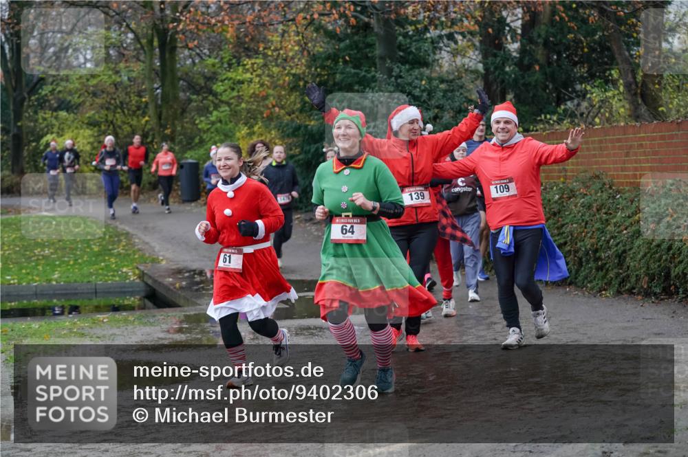07.12.2025 - St. Pauli X-Mass-Run No. 15 Michael Burmester http://msf.ph/oto/9402306 07.12.2025 10:42:01 Laufen 61, 64, 139, 109 meine-sportfotos.de