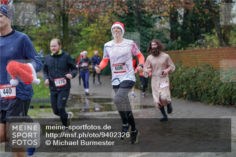 07.12.2025 - St. Pauli X-Mass-Run No. 15 Michael Burmester http://msf.ph/oto/9402326 07.12.2025 10:42:06 Laufen 440, 1476, 909, 611 meine-sportfotos.de