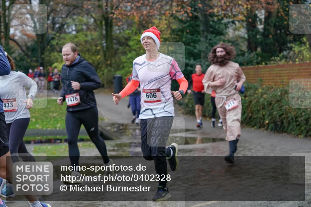 07.12.2025 - St. Pauli X-Mass-Run No. 15 Michael Burmester http://msf.ph/oto/9402328 07.12.2025 10:42:06 Laufen 433, 1476, 606 meine-sportfotos.de
