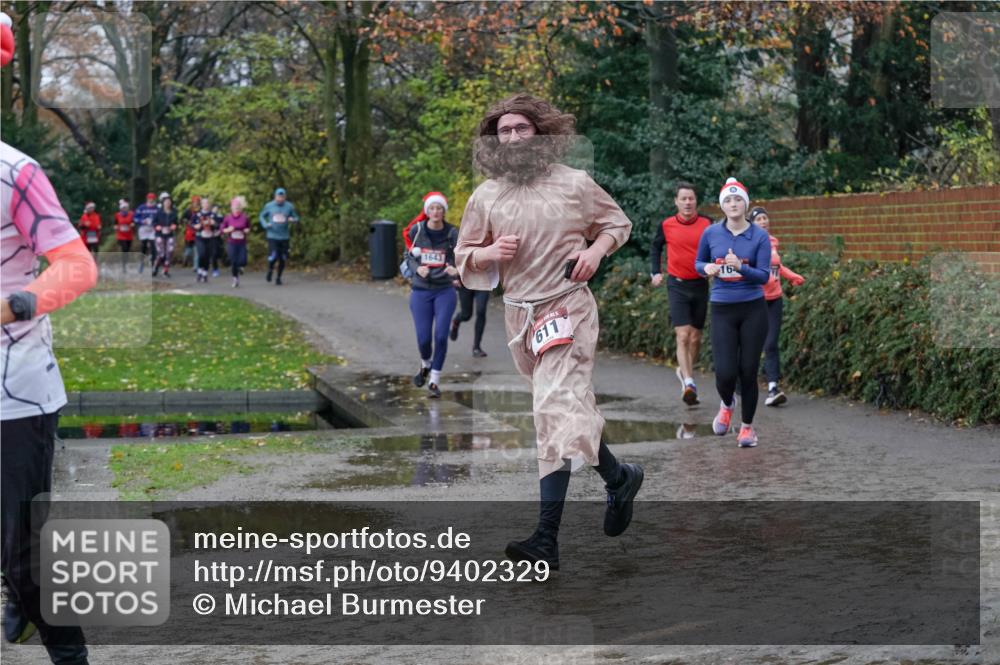 07.12.2025 - St. Pauli X-Mass-Run No. 15 Michael Burmester http://msf.ph/oto/9402329 07.12.2025 10:42:07 Laufen 1643, 611, 16 meine-sportfotos.de