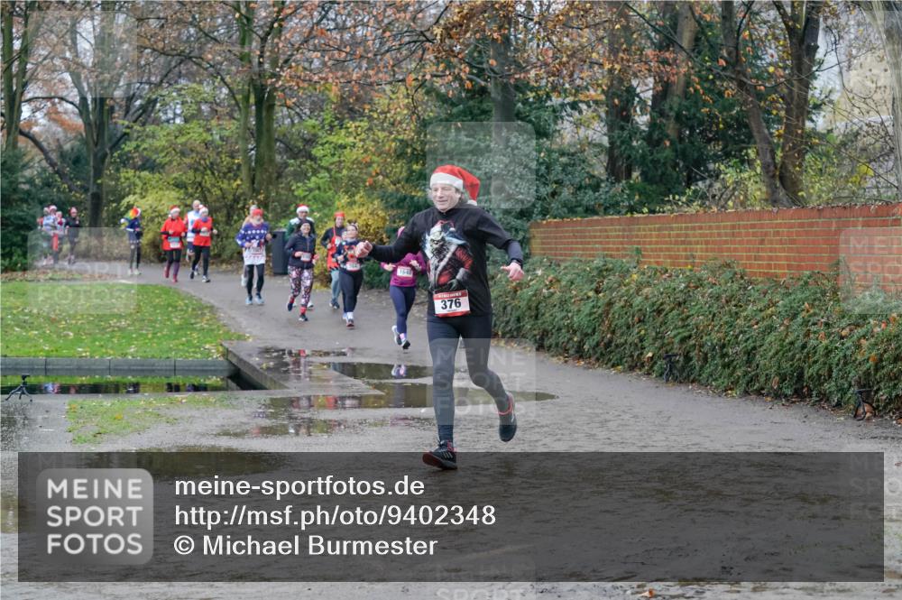 07.12.2025 - St. Pauli X-Mass-Run No. 15 Michael Burmester http://msf.ph/oto/9402348 07.12.2025 10:42:13 Laufen 1640, 376 meine-sportfotos.de