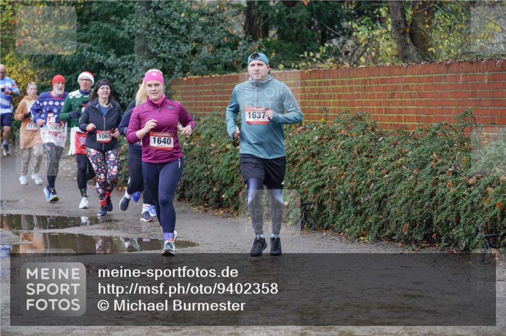 07.12.2025 - St. Pauli X-Mass-Run No. 15 Michael Burmester http://msf.ph/oto/9402358 07.12.2025 10:42:17 Laufen 1139, 1067, 1065, 1640, 1637 meine-sportfotos.de