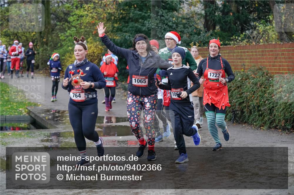 07.12.2025 - St. Pauli X-Mass-Run No. 15 Michael Burmester http://msf.ph/oto/9402366 07.12.2025 10:42:20 Laufen 15, 764, 1411, 1065, 102, 1723 meine-sportfotos.de