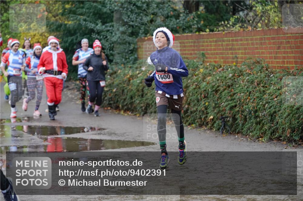 07.12.2025 - St. Pauli X-Mass-Run No. 15 Michael Burmester http://msf.ph/oto/9402391 07.12.2025 10:42:27 Laufen 1600 meine-sportfotos.de