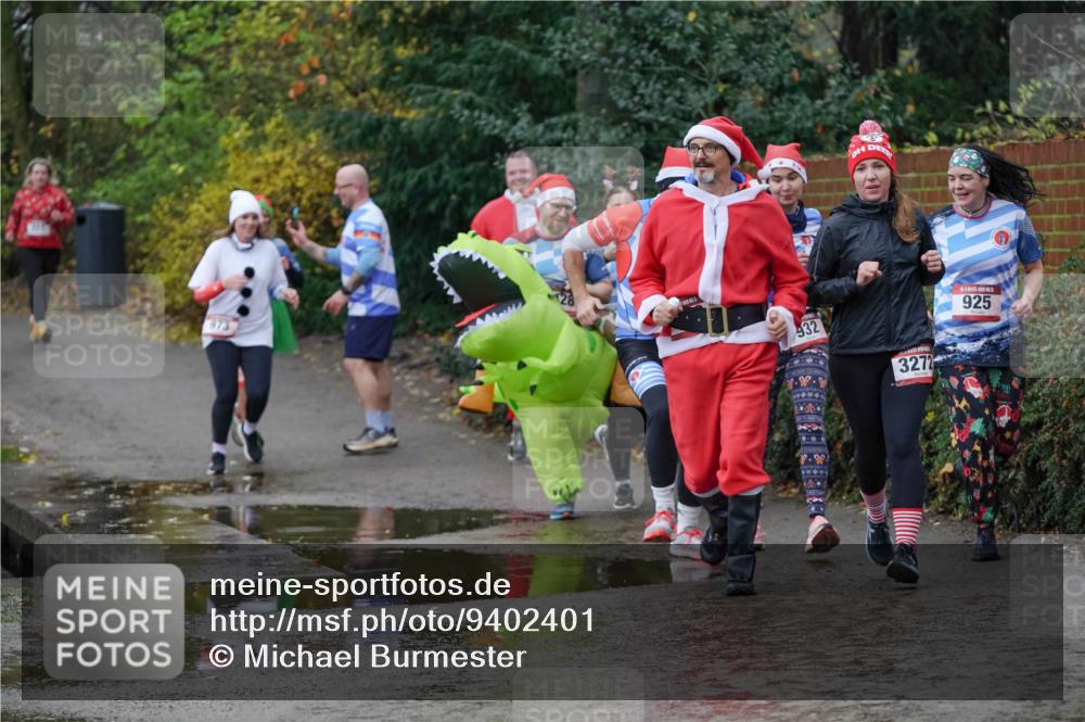 07.12.2025 - St. Pauli X-Mass-Run No. 15 Michael Burmester http://msf.ph/oto/9402401 07.12.2025 10:42:31 Laufen 973, 932, 3272, 925 meine-sportfotos.de