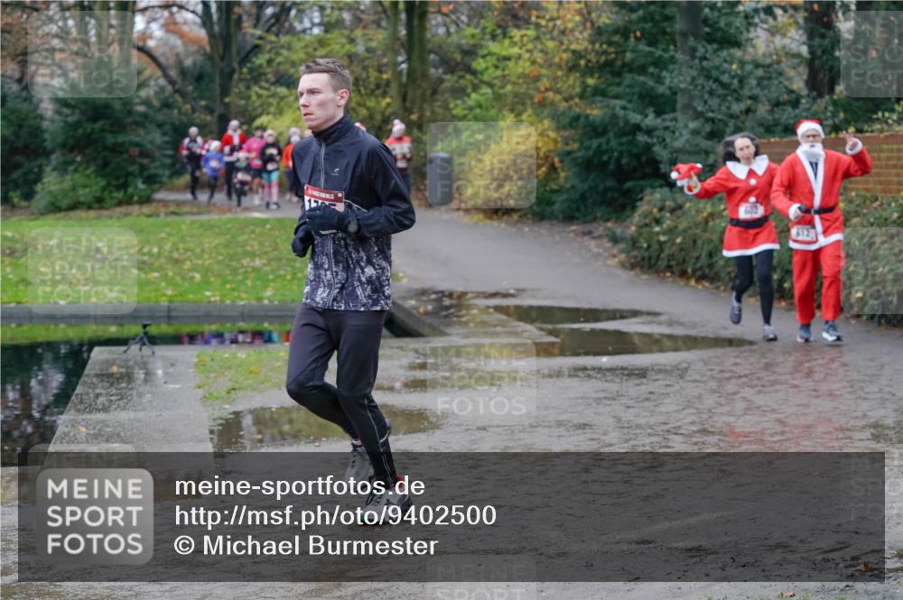 07.12.2025 - St. Pauli X-Mass-Run No. 15 Michael Burmester http://msf.ph/oto/9402500 07.12.2025 10:42:53 Laufen 312 meine-sportfotos.de