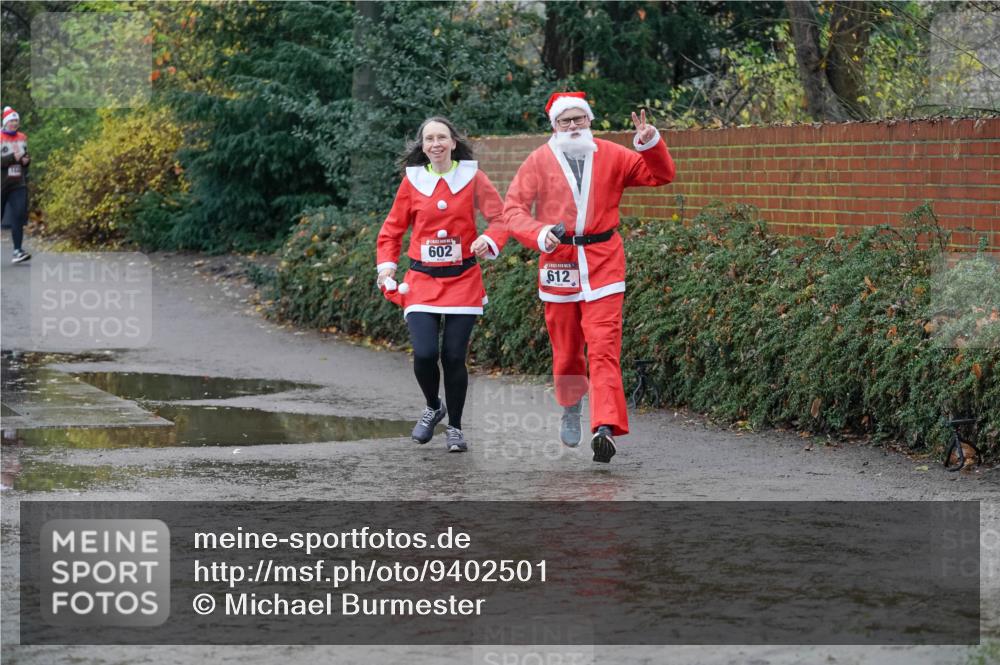 07.12.2025 - St. Pauli X-Mass-Run No. 15 Michael Burmester http://msf.ph/oto/9402501 07.12.2025 10:42:54 Laufen 602, 612 meine-sportfotos.de