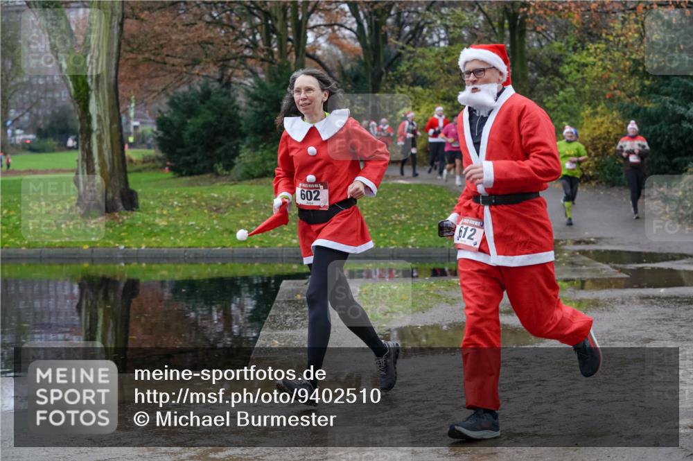 07.12.2025 - St. Pauli X-Mass-Run No. 15 Michael Burmester http://msf.ph/oto/9402510 07.12.2025 10:42:57 Laufen 602, 612 meine-sportfotos.de