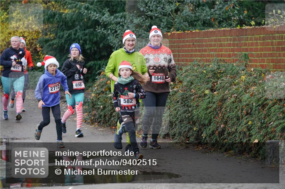 07.12.2025 - St. Pauli X-Mass-Run No. 15 Michael Burmester http://msf.ph/oto/9402515 07.12.2025 10:43:00 Laufen 697, 2772, 698, 582, 1648 meine-sportfotos.de