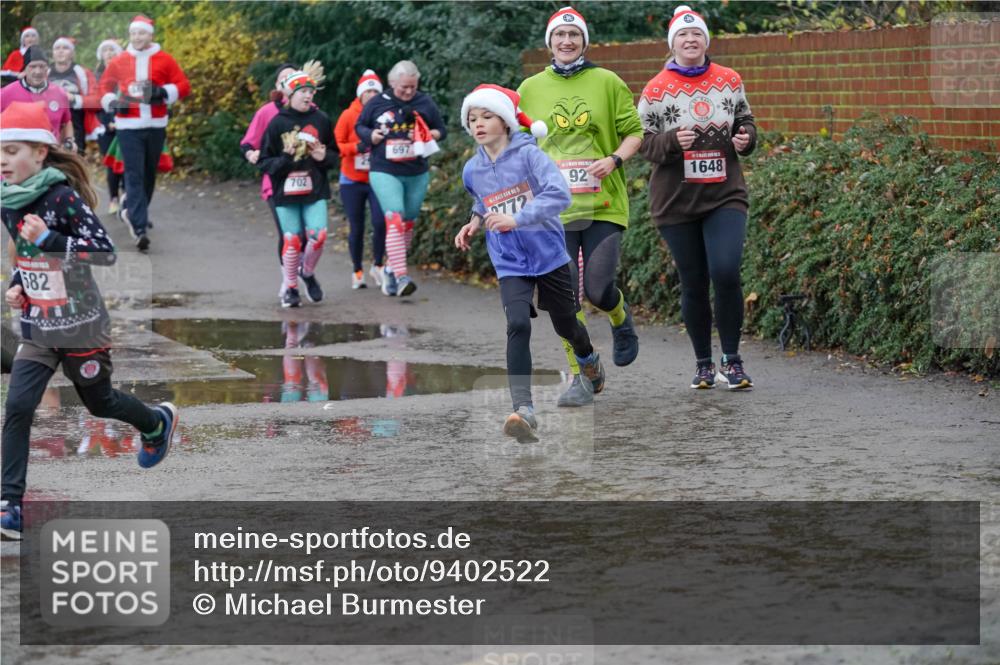 07.12.2025 - St. Pauli X-Mass-Run No. 15 Michael Burmester http://msf.ph/oto/9402522 07.12.2025 10:43:02 Laufen 582, 702, 697, 15, 772, 92, 1648 meine-sportfotos.de