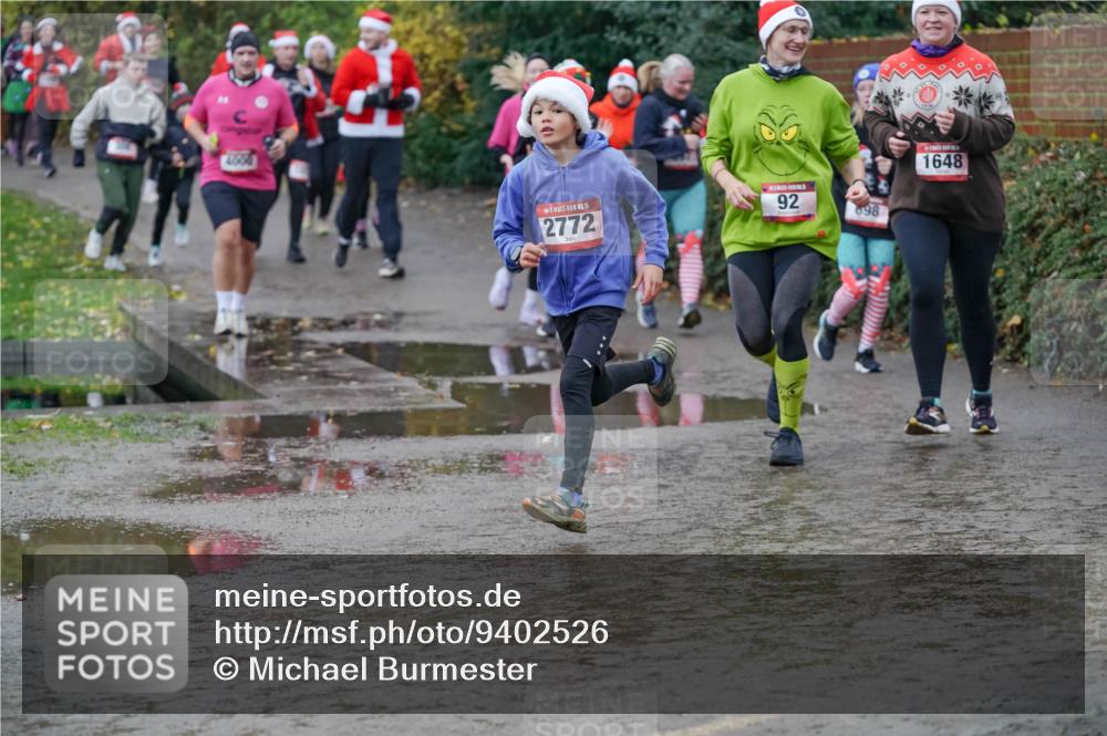 07.12.2025 - St. Pauli X-Mass-Run No. 15 Michael Burmester http://msf.ph/oto/9402526 07.12.2025 10:43:03 Laufen 4604, 15, 2772, 92, 698, 1648 meine-sportfotos.de