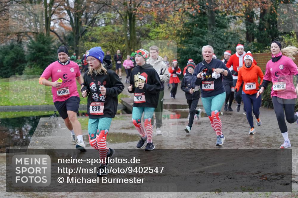 07.12.2025 - St. Pauli X-Mass-Run No. 15 Michael Burmester http://msf.ph/oto/9402547 07.12.2025 10:43:08 Laufen 4000, 698, 702, 697, 297, 3999 meine-sportfotos.de