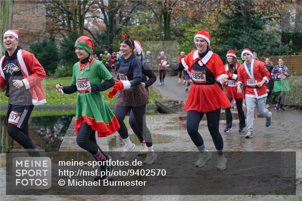 07.12.2025 - St. Pauli X-Mass-Run No. 15 Michael Burmester http://msf.ph/oto/9402570 07.12.2025 10:43:14 Laufen 857, 15, 1853, 860, 5, 1856, 1862, 1861 meine-sportfotos.de