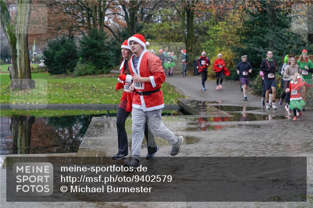 07.12.2025 - St. Pauli X-Mass-Run No. 15 Michael Burmester http://msf.ph/oto/9402579 07.12.2025 10:43:15 Laufen 186, 1861, 4793, 285, 2884 meine-sportfotos.de