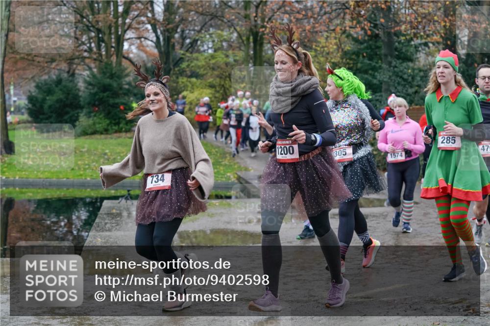 07.12.2025 - St. Pauli X-Mass-Run No. 15 Michael Burmester http://msf.ph/oto/9402598 07.12.2025 10:43:20 Laufen 734, 15, 1200, 285, 305, 1574, 475 meine-sportfotos.de