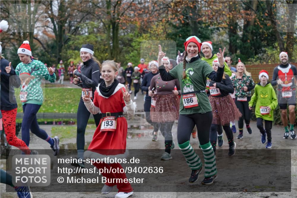 07.12.2025 - St. Pauli X-Mass-Run No. 15 Michael Burmester http://msf.ph/oto/9402636 07.12.2025 10:43:33 Laufen 542, 5, 7, 15, 193, 15, 186, 2919, 403, 286 meine-sportfotos.de