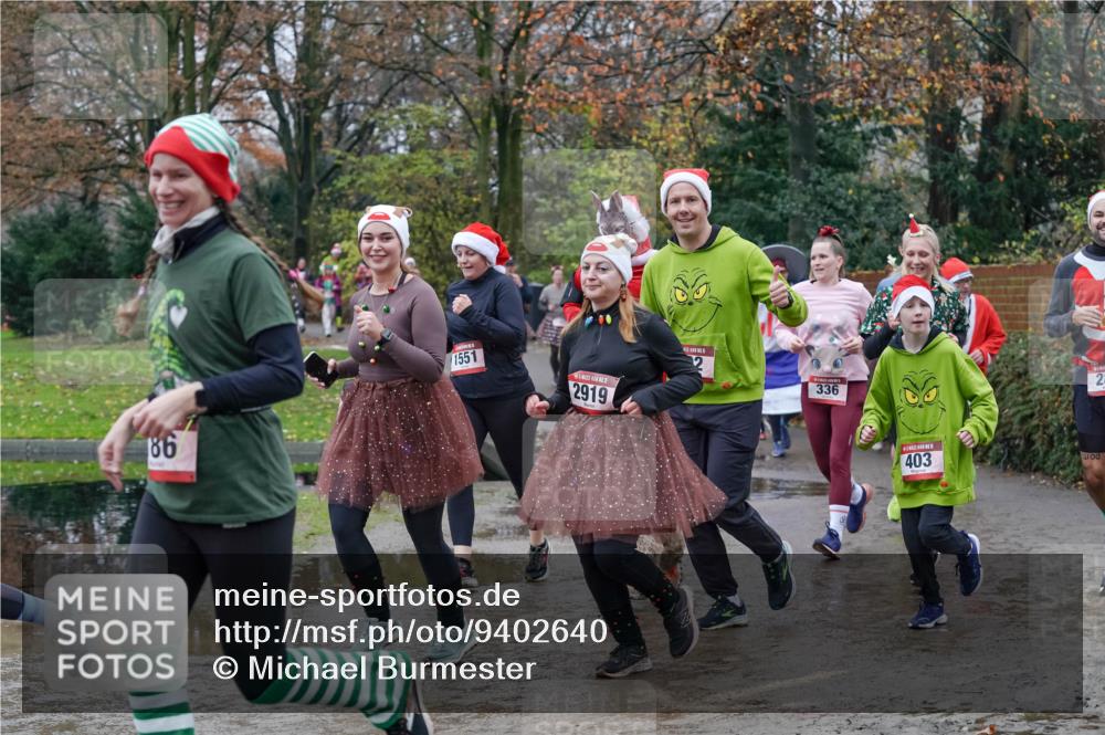 07.12.2025 - St. Pauli X-Mass-Run No. 15 Michael Burmester http://msf.ph/oto/9402640 07.12.2025 10:43:33 Laufen 186, 1551, 2919, 336, 28, 403 meine-sportfotos.de
