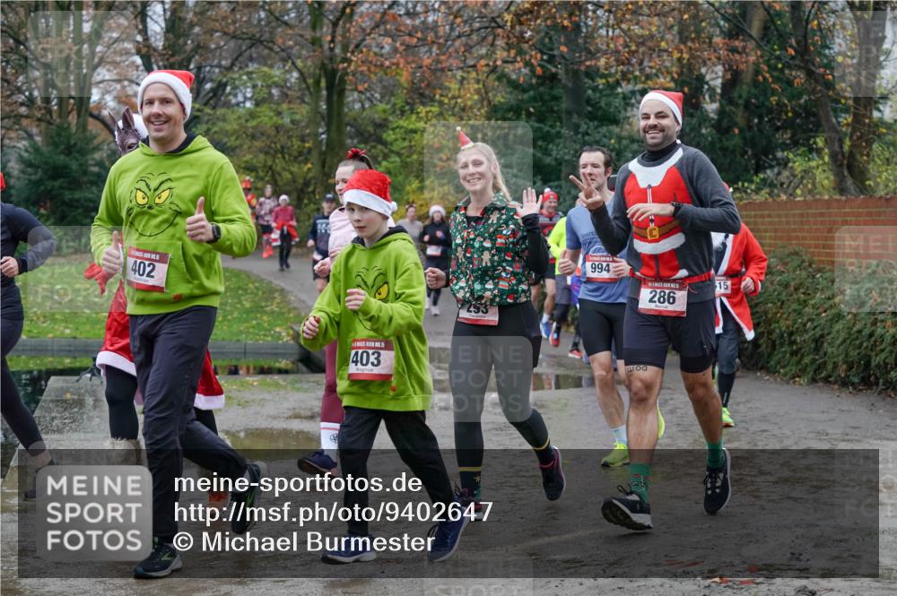 07.12.2025 - St. Pauli X-Mass-Run No. 15 Michael Burmester http://msf.ph/oto/9402647 07.12.2025 10:43:35 Laufen 402, 15, 403, 994, 15, 286 meine-sportfotos.de