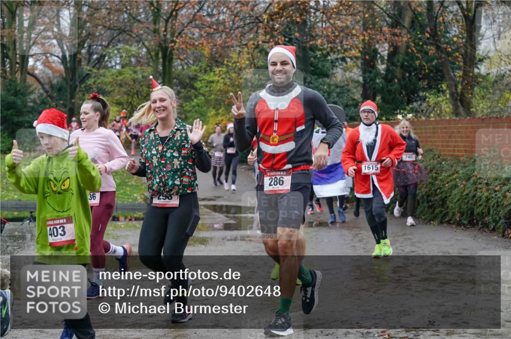 07.12.2025 - St. Pauli X-Mass-Run No. 15 Michael Burmester http://msf.ph/oto/9402648 07.12.2025 10:43:35 Laufen 15, 403, 36, 1, 15, 286, 1615, 740 meine-sportfotos.de