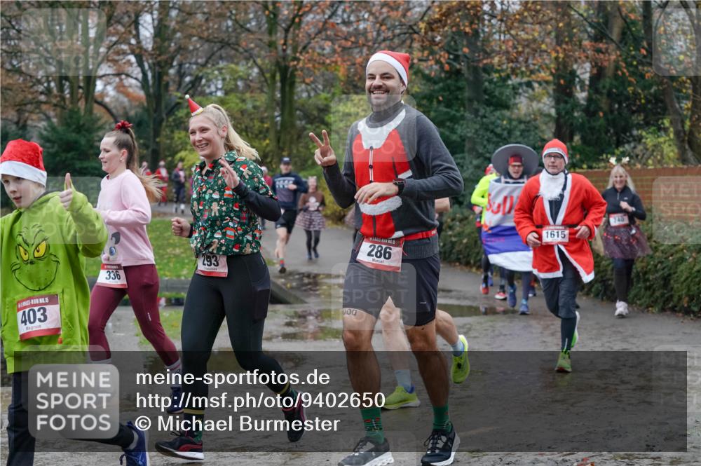 07.12.2025 - St. Pauli X-Mass-Run No. 15 Michael Burmester http://msf.ph/oto/9402650 07.12.2025 10:43:35 Laufen 15, 403, 336, 293, 15, 286, 1615, 740 meine-sportfotos.de