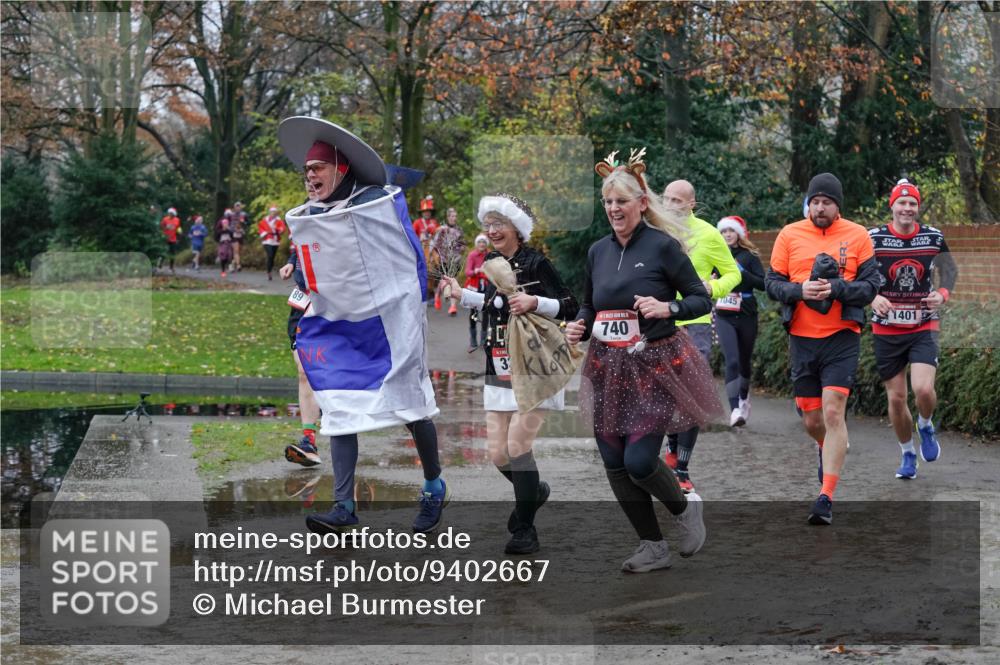 07.12.2025 - St. Pauli X-Mass-Run No. 15 Michael Burmester http://msf.ph/oto/9402667 07.12.2025 10:43:38 Laufen 89, 33, 5, 740, 7045, 1401 meine-sportfotos.de