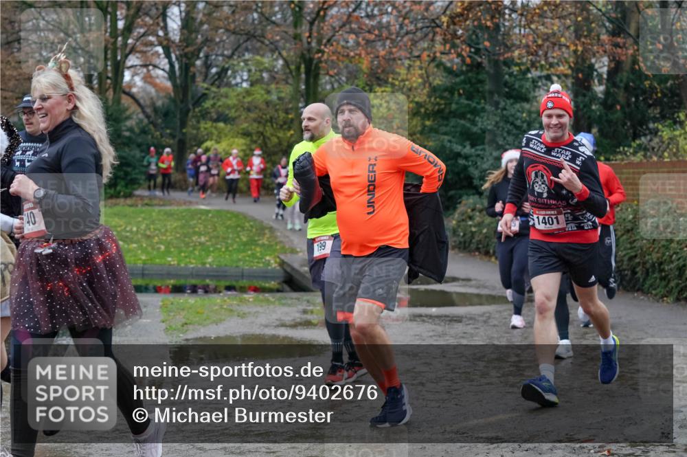 07.12.2025 - St. Pauli X-Mass-Run No. 15 Michael Burmester http://msf.ph/oto/9402676 07.12.2025 10:43:40 Laufen 40, 199, 000000000000, 1401, 54, 581 meine-sportfotos.de
