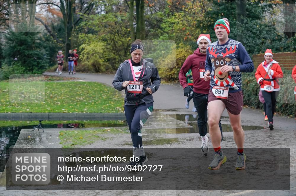 07.12.2025 - St. Pauli X-Mass-Run No. 15 Michael Burmester http://msf.ph/oto/9402727 07.12.2025 10:43:52 Laufen 1211, 00, 851, 489 meine-sportfotos.de