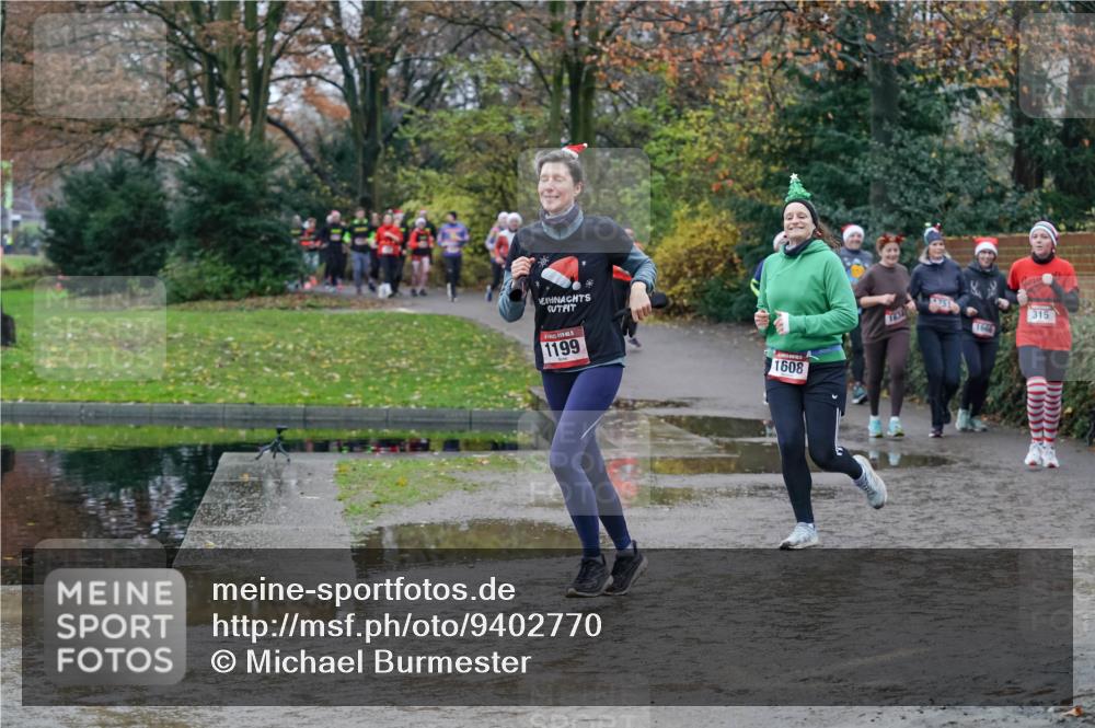 07.12.2025 - St. Pauli X-Mass-Run No. 15 Michael Burmester http://msf.ph/oto/9402770 07.12.2025 10:44:11 Laufen 1199, 1608, 1641, 315 meine-sportfotos.de