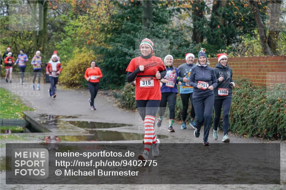 07.12.2025 - St. Pauli X-Mass-Run No. 15 Michael Burmester http://msf.ph/oto/9402775 07.12.2025 10:44:13 Laufen 315, 1286, 751, 1666 meine-sportfotos.de