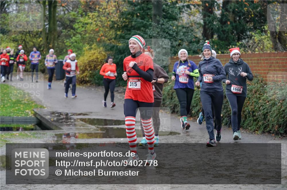 07.12.2025 - St. Pauli X-Mass-Run No. 15 Michael Burmester http://msf.ph/oto/9402778 07.12.2025 10:44:13 Laufen 315, 1286, 12, 1666 meine-sportfotos.de