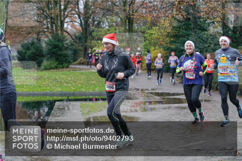 07.12.2025 - St. Pauli X-Mass-Run No. 15 Michael Burmester http://msf.ph/oto/9402793 07.12.2025 10:44:17 Laufen 1666, 1286, 1285 meine-sportfotos.de