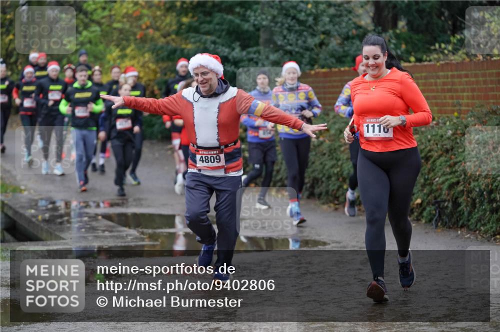 07.12.2025 - St. Pauli X-Mass-Run No. 15 Michael Burmester http://msf.ph/oto/9402806 07.12.2025 10:44:20 Laufen 5, 4809, 854, 900, 1110 meine-sportfotos.de