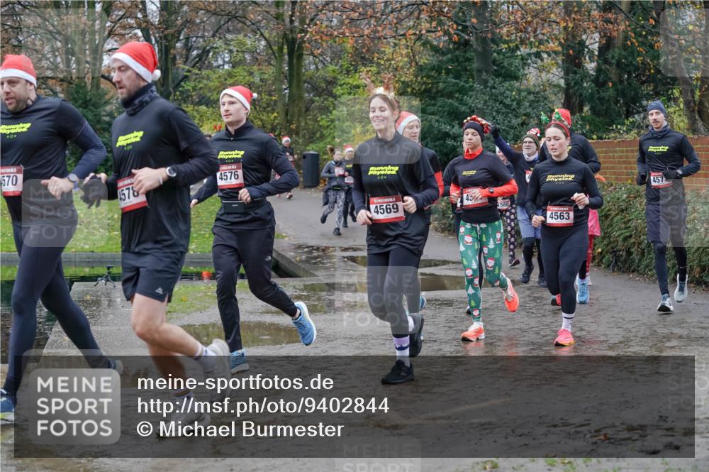 07.12.2025 - St. Pauli X-Mass-Run No. 15 Michael Burmester http://msf.ph/oto/9402844 07.12.2025 10:44:29 Laufen 0, 570, 1578, 0, 4576, 4569, 457, 45, 1560, 4563 meine-sportfotos.de