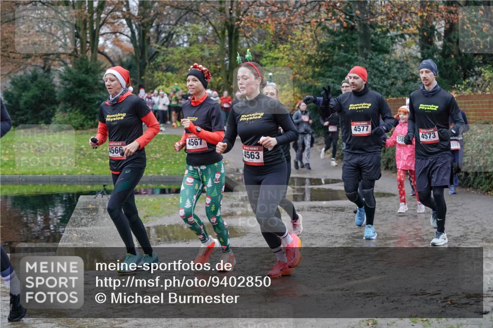 07.12.2025 - St. Pauli X-Mass-Run No. 15 Michael Burmester http://msf.ph/oto/9402850 07.12.2025 10:44:30 Laufen 0, 0, 4566, 4567, 4563, 4577, 158, 4573, 559 meine-sportfotos.de