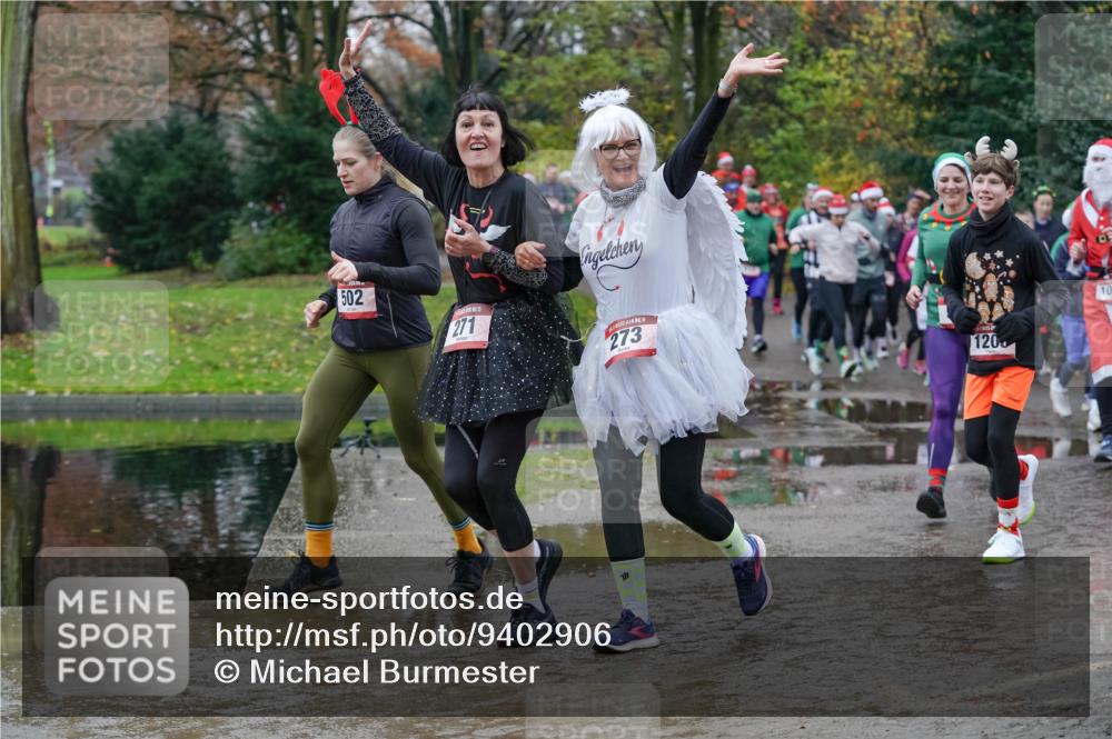 07.12.2025 - St. Pauli X-Mass-Run No. 15 Michael Burmester http://msf.ph/oto/9402906 07.12.2025 10:44:44 Laufen 502, 271, 5, 273, 120, 10 meine-sportfotos.de