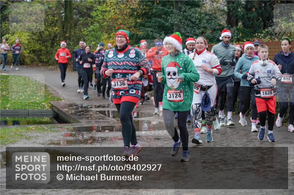 07.12.2025 - St. Pauli X-Mass-Run No. 15 Michael Burmester http://msf.ph/oto/9402927 07.12.2025 10:44:49 Laufen 1380, 3136, 3124, 09, 1626, 603 meine-sportfotos.de