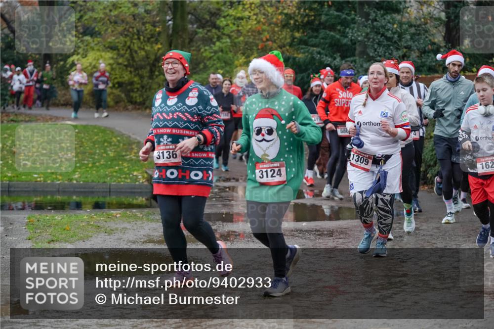07.12.2025 - St. Pauli X-Mass-Run No. 15 Michael Burmester http://msf.ph/oto/9402933 07.12.2025 10:44:49 Laufen 3136, 419, 880, 3124, 1309, 162 meine-sportfotos.de