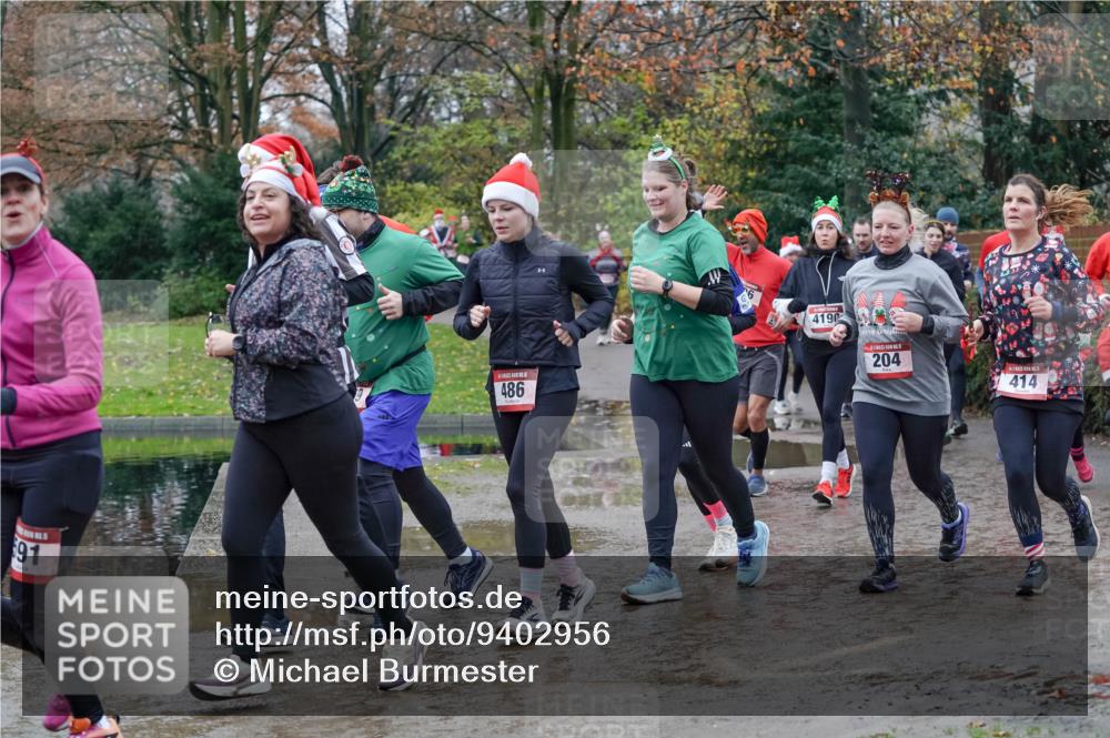 07.12.2025 - St. Pauli X-Mass-Run No. 15 Michael Burmester http://msf.ph/oto/9402956 07.12.2025 10:44:54 Laufen 91, 486, 4190, 204, 414 meine-sportfotos.de