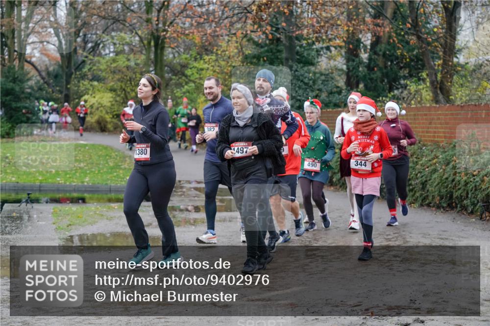 07.12.2025 - St. Pauli X-Mass-Run No. 15 Michael Burmester http://msf.ph/oto/9402976 07.12.2025 10:44:59 Laufen 1380, 382, 0, 497, 344, 490 meine-sportfotos.de