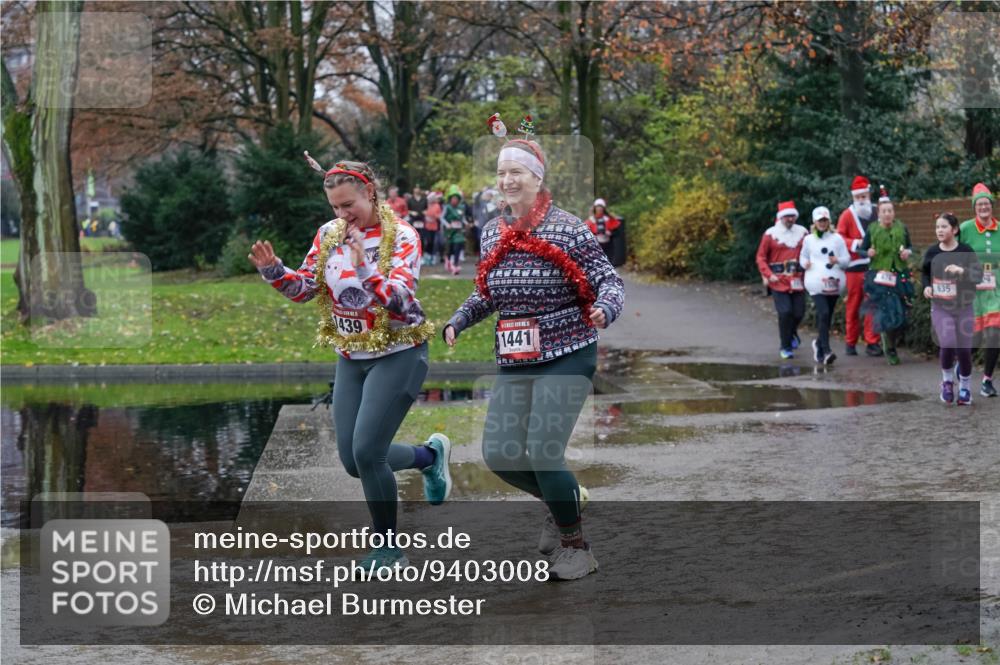 07.12.2025 - St. Pauli X-Mass-Run No. 15 Michael Burmester http://msf.ph/oto/9403008 07.12.2025 10:45:05 Laufen 1441, 05 meine-sportfotos.de