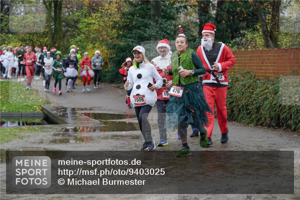 07.12.2025 - St. Pauli X-Mass-Run No. 15 Michael Burmester http://msf.ph/oto/9403025 07.12.2025 10:45:10 Laufen 1509, 19, 476, 623 meine-sportfotos.de