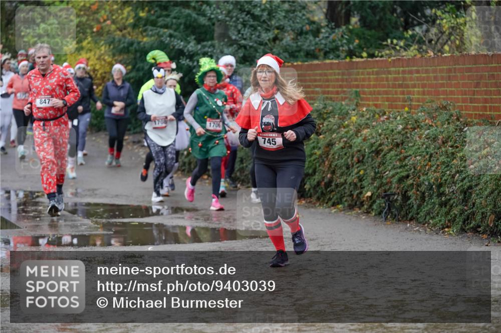07.12.2025 - St. Pauli X-Mass-Run No. 15 Michael Burmester http://msf.ph/oto/9403039 07.12.2025 10:45:14 Laufen 847, 1708, 1706, 15, 745 meine-sportfotos.de