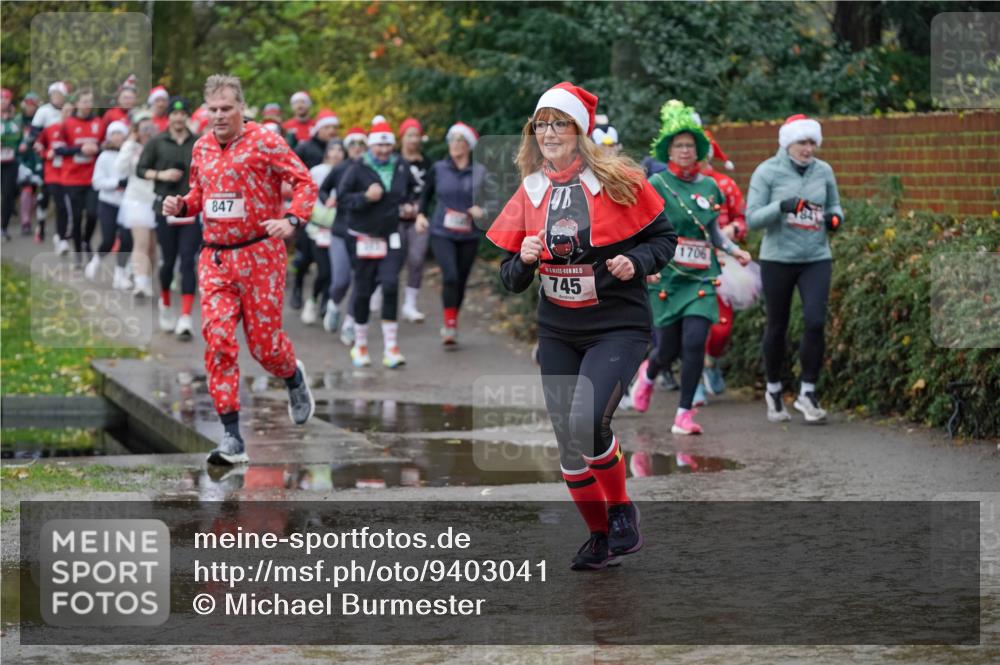 07.12.2025 - St. Pauli X-Mass-Run No. 15 Michael Burmester http://msf.ph/oto/9403041 07.12.2025 10:45:15 Laufen 847, 15, 745, 1706 meine-sportfotos.de