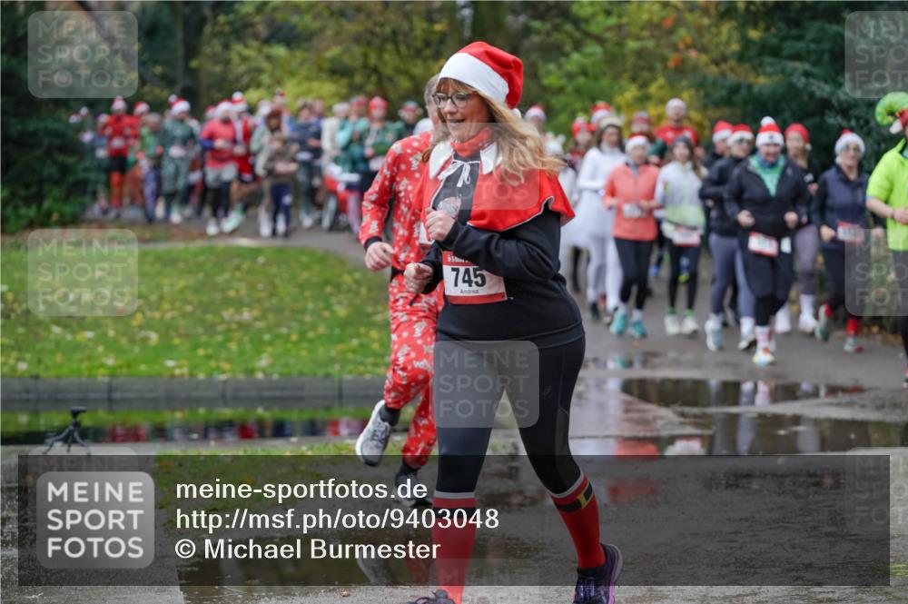 07.12.2025 - St. Pauli X-Mass-Run No. 15 Michael Burmester http://msf.ph/oto/9403048 07.12.2025 10:45:16 Laufen 745 meine-sportfotos.de
